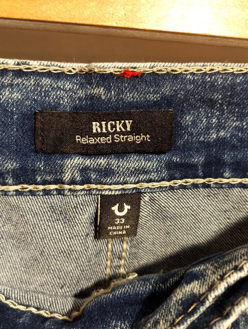 True Religion Ricky Big T Relaxed Straight Jeans 33x33 No Pocket Flap Acid Wash